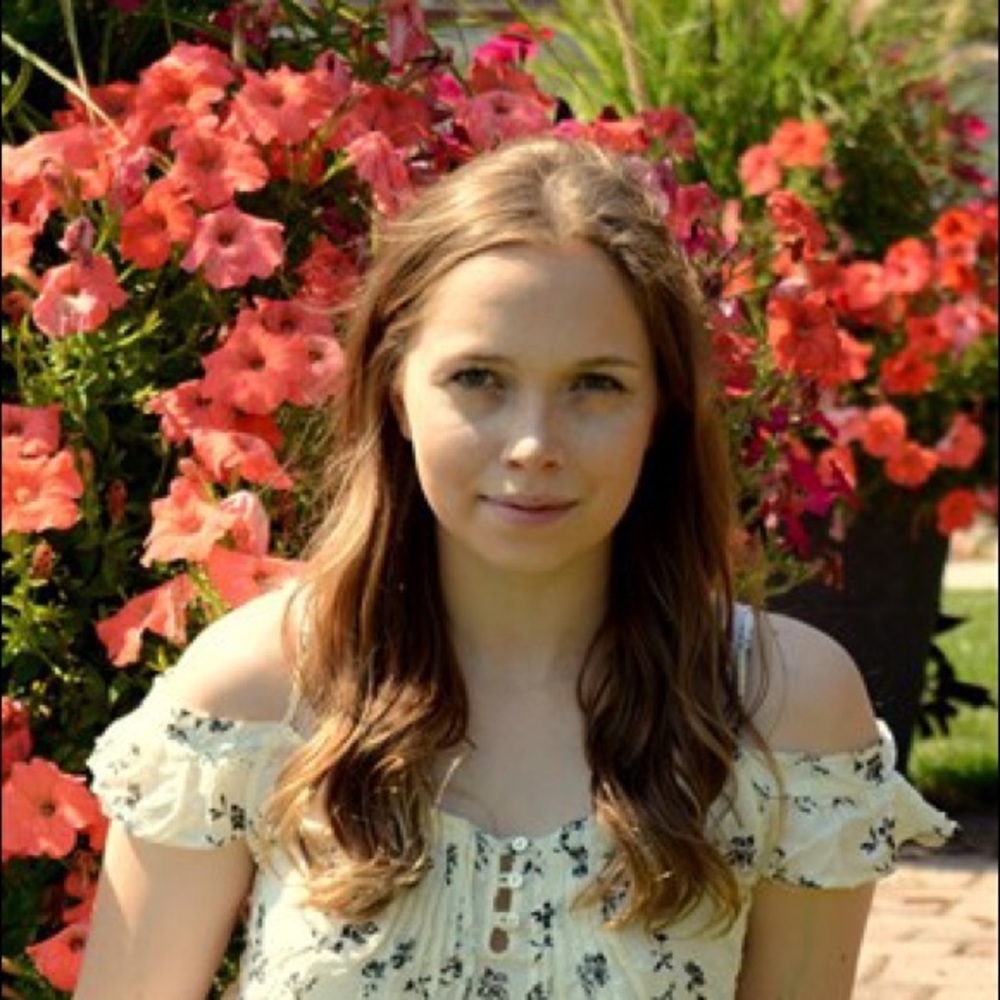 Meet your Posher, Amanda